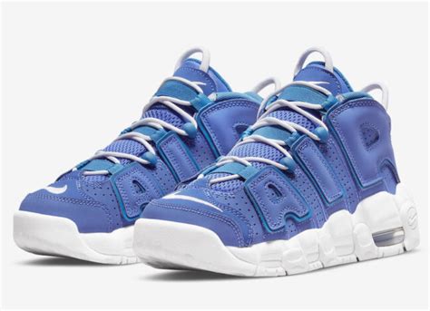 nike uptempo colorway.